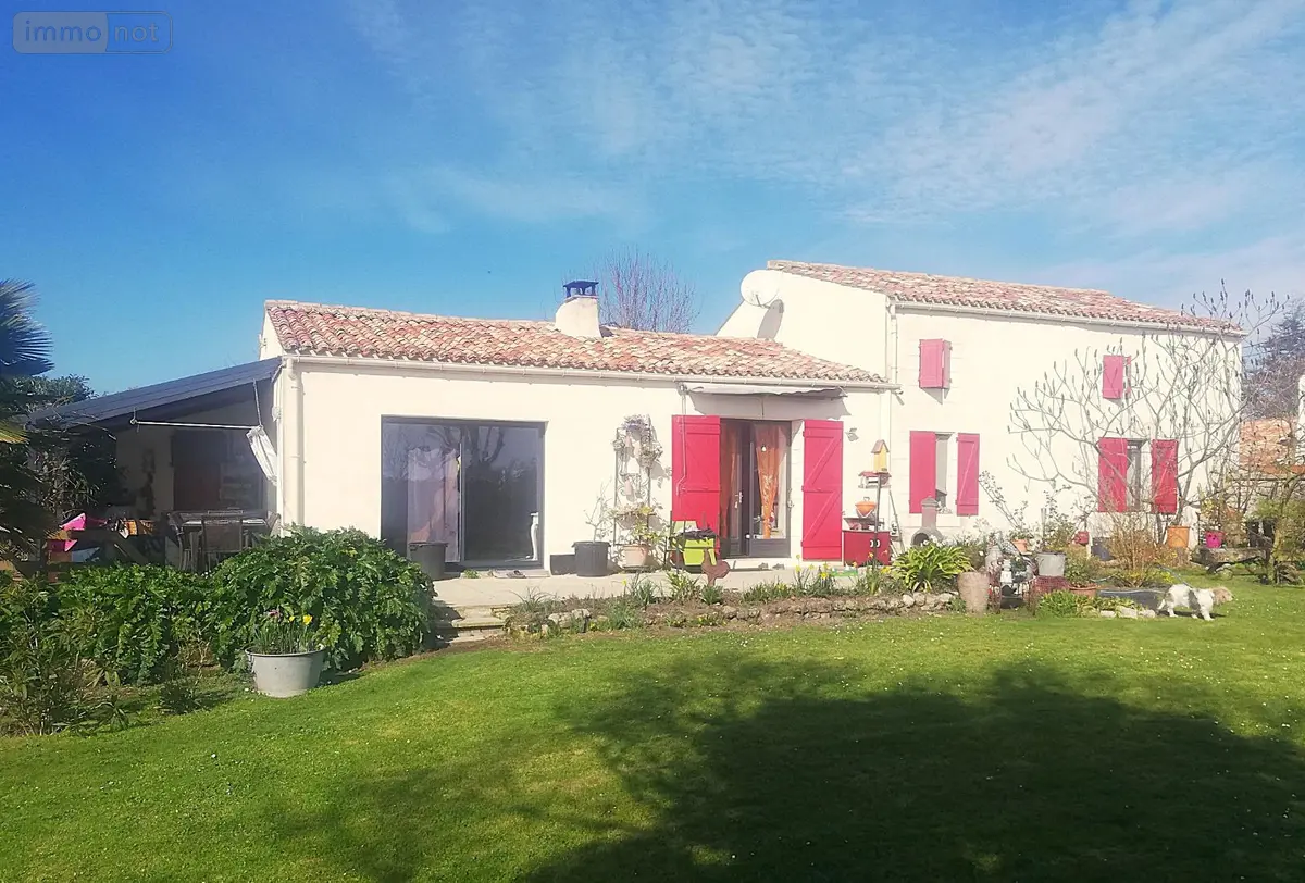 Maison a vendre Saint-Just-Luzac 17320 Charente-Maritime 17 122 m2 5 pièces 333700 euros DD/JOM/26-10 001