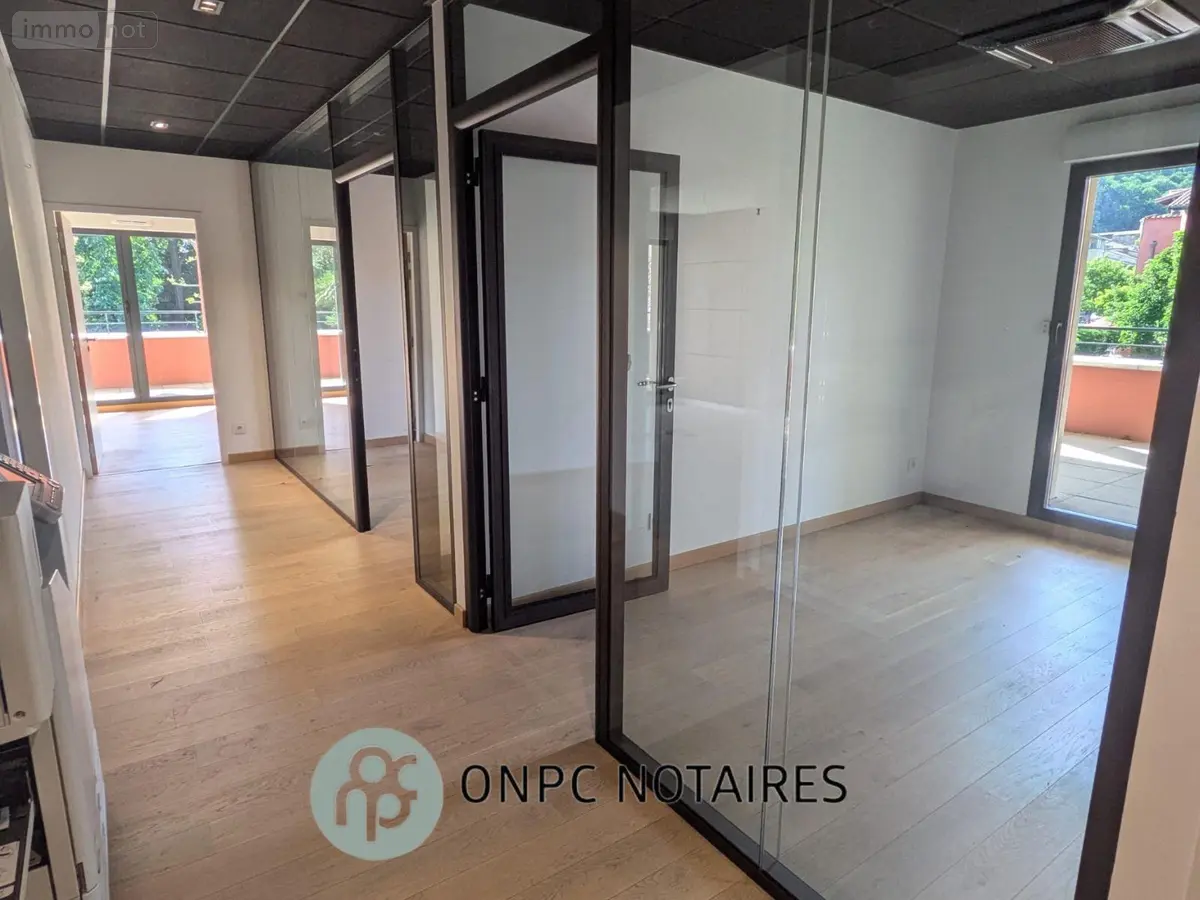 Fonds et murs commerciaux a vendre Condrieu 69420 Rhône 69 375 m2 880000 euros 10014 001