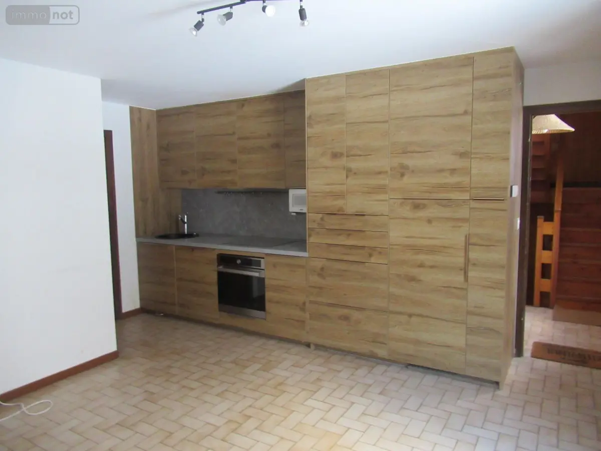 Appartement a vendre Molines-en-Queyras 05350 Hautes-Alpes 05 45 m2 4 pièces 83000 euros SOUS PROMESSE DE VENTE / VENDU 001