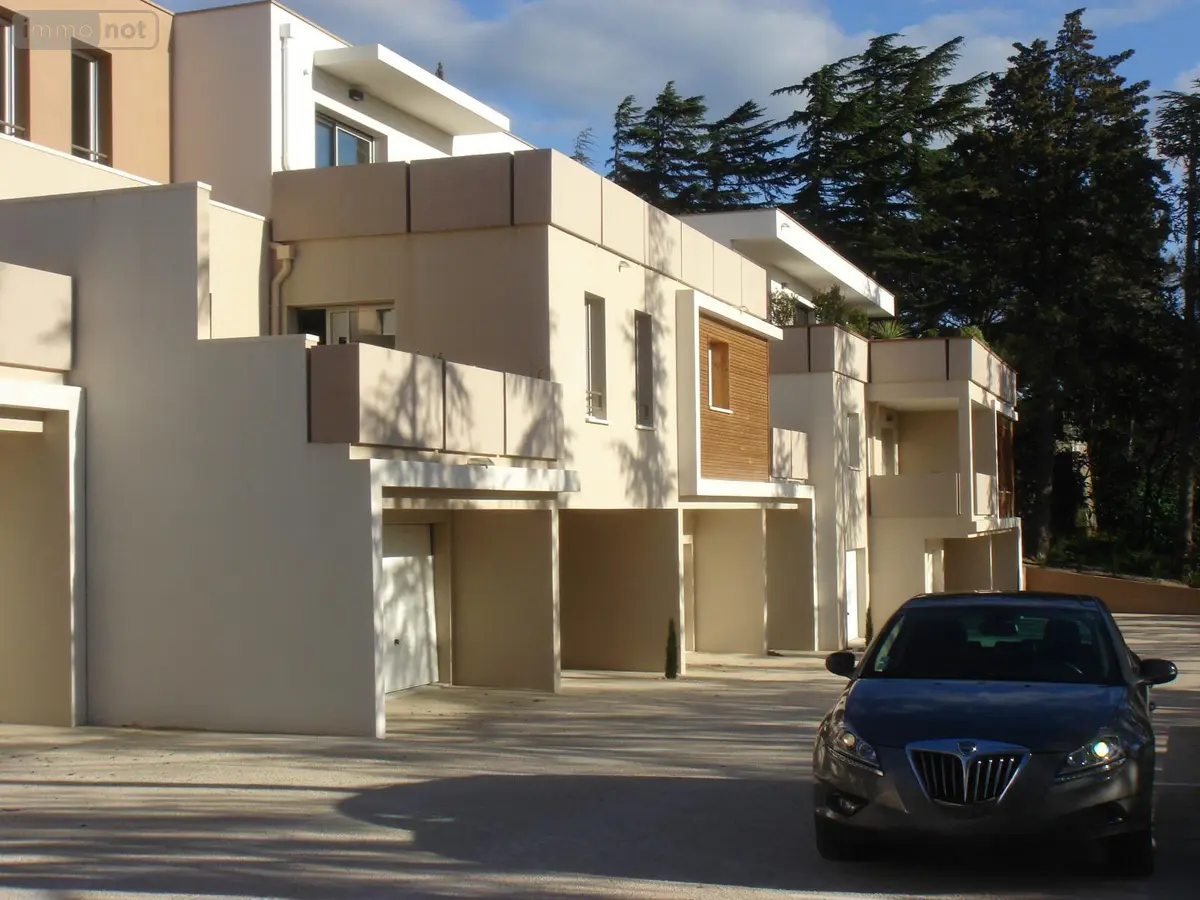 Appartement a vendre Les Angles 30133 Gard 30 69 m2 3 pièces 328600 euros SGAUR116261 001