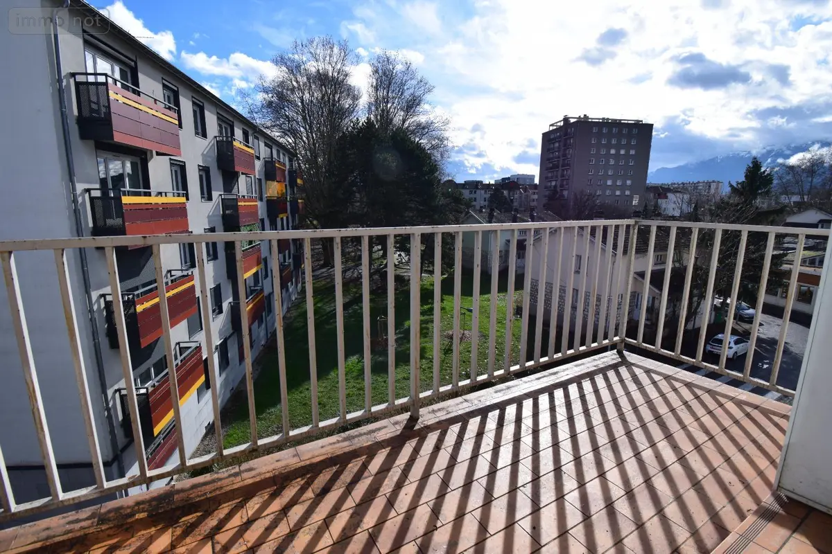 Appartement a vendre Grenoble 38000 Isère 38 75 m2 4 pièces 125000 euros 38161-8/26 001