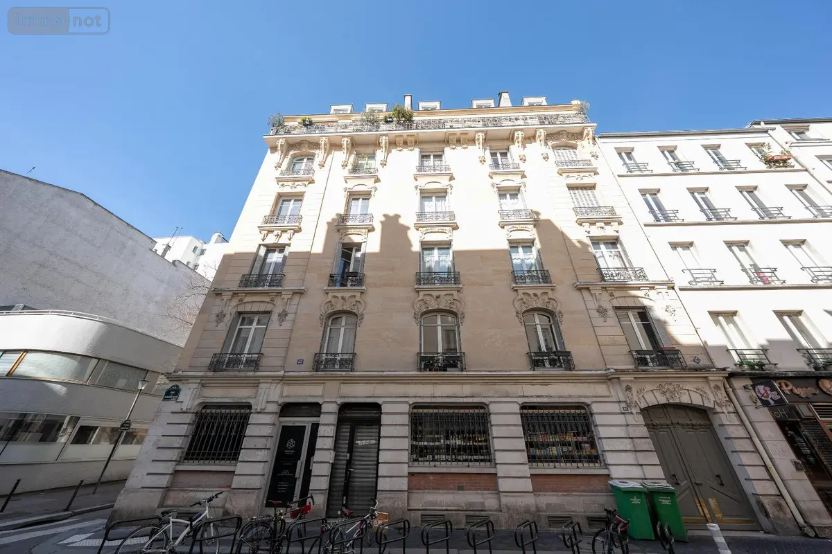 Appartement a vendre Paris 11e Arrondissement 75011 Paris 75 19 m2 2 pièces 197600 euros 2 PIECES RUE DU CHEMIN VERT 001