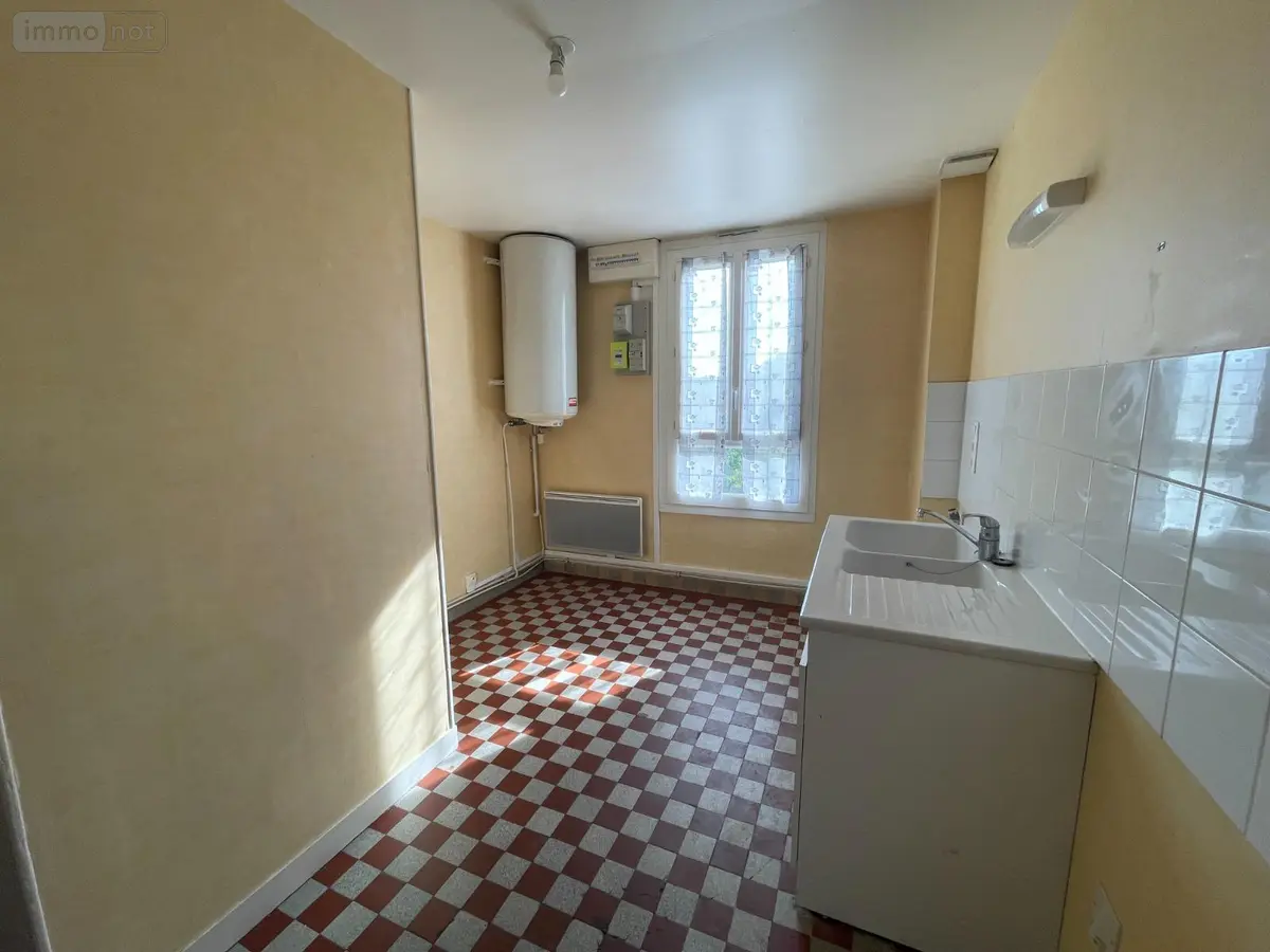 Location appartement Brionne 27800 Eure 27 51 m2 3 pièces 460 euros sd-locdum 001