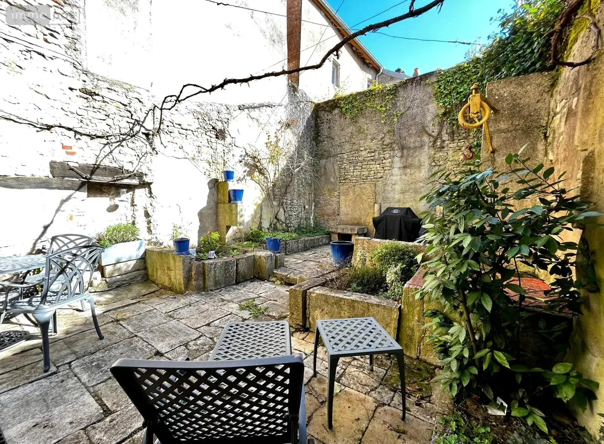 Maison a vendre Langres 52200 Haute-Marne 52 182 m2 6 pièces 235850 euros SGAUR115781 001