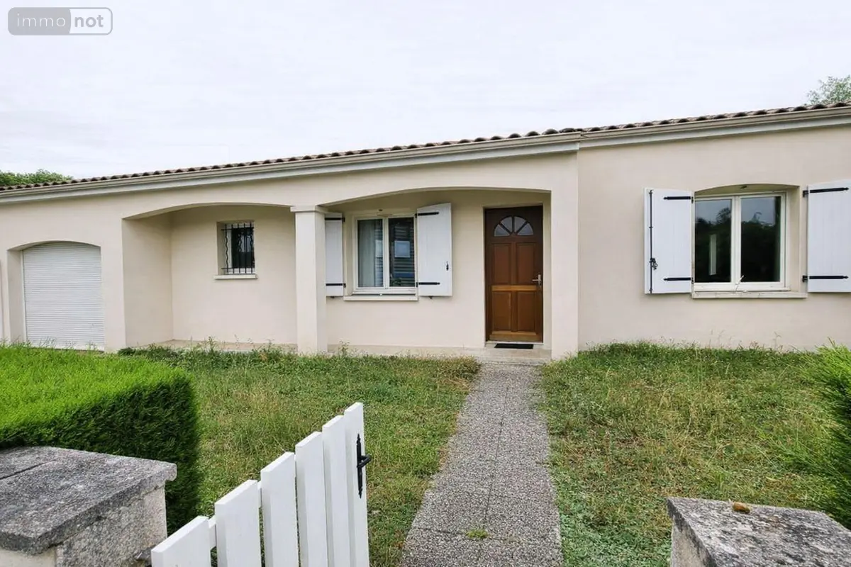 Maison a vendre Jonzac 17500 Charente-Maritime 17 98 m2 5 pièces 199500 euros 1904 001