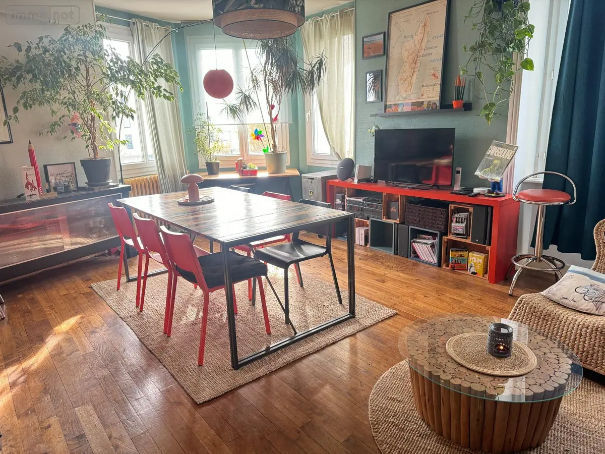 Appartement a vendre Brest 29200 Finistère 29 100 m2 5 pièces 237000 euros 1020232 001