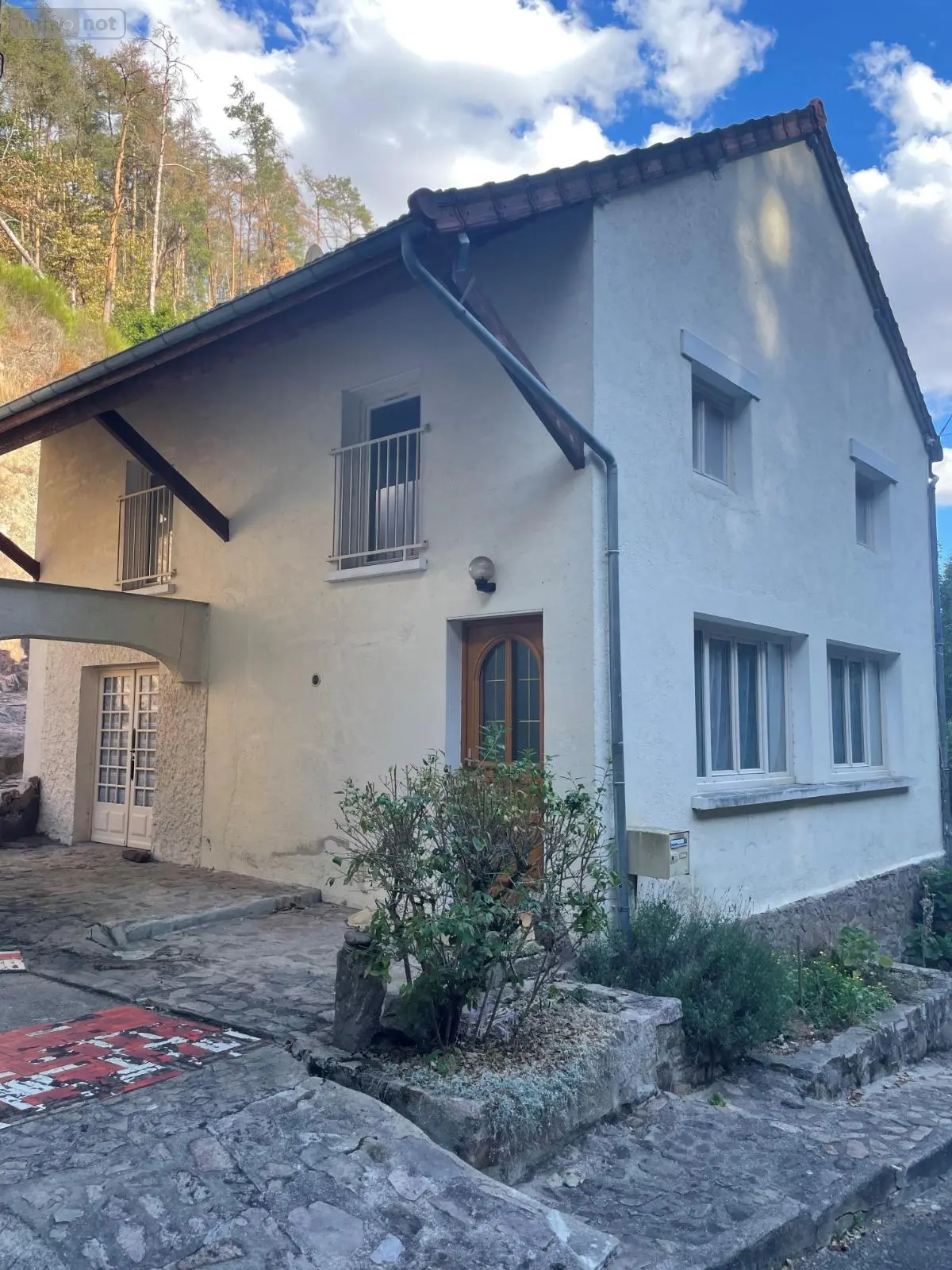 Location maison Avallon 89200 Yonne 89 84 m2 1 pièce 650 euros MAISON T4 001