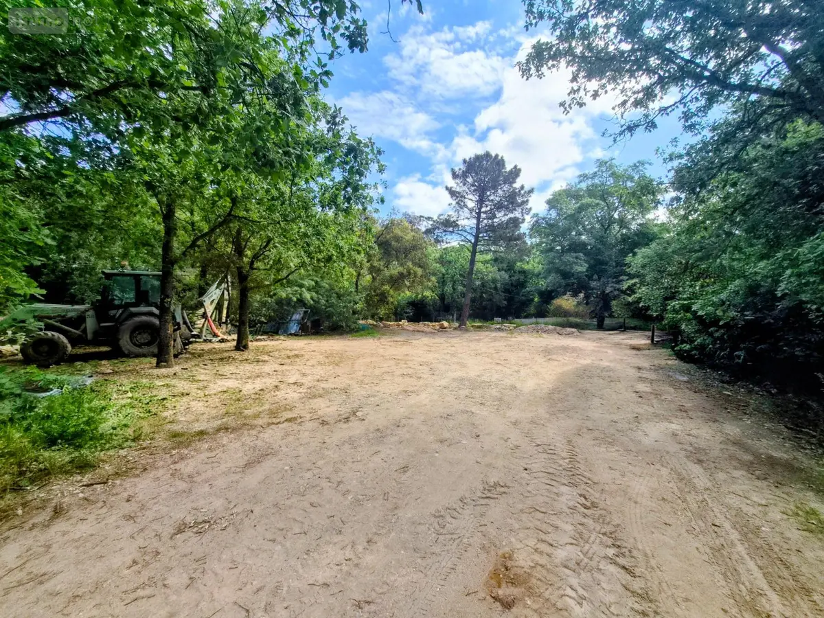 Terrain a batir a vendre Vidauban 83550 Var 83 175000 euros terrainvidauban 001