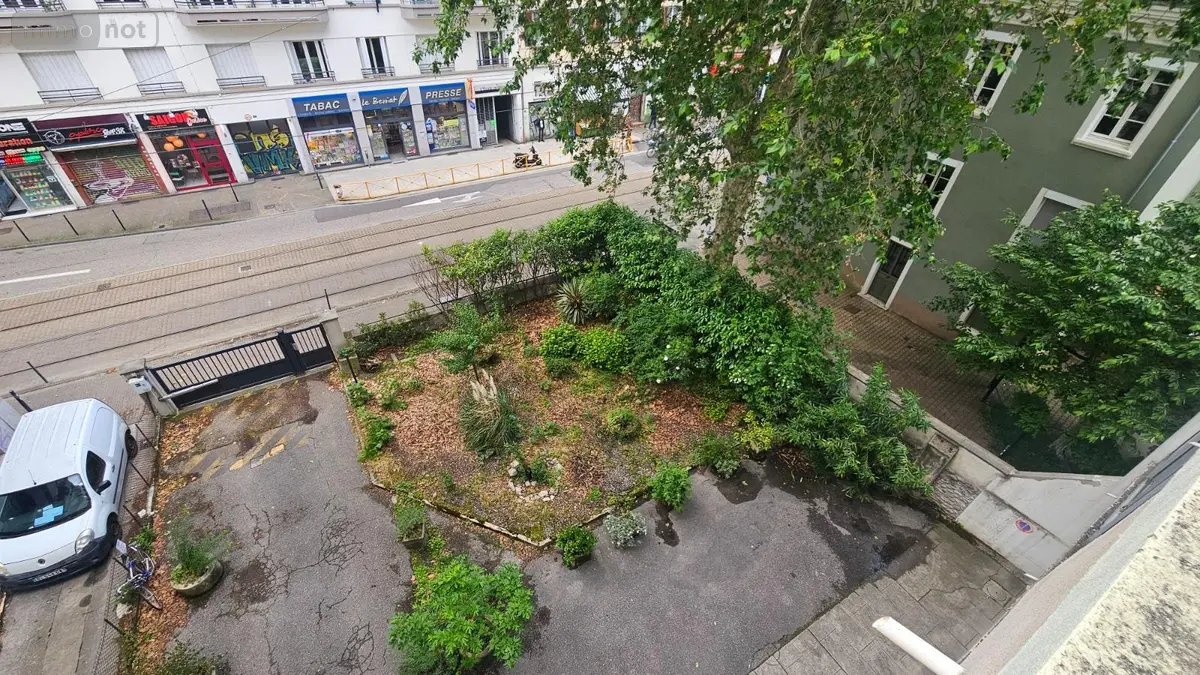 Appartement a vendre Grenoble 38000 Isère 38 47 m2 2 pièces 95000 euros 38161-11/26 001
