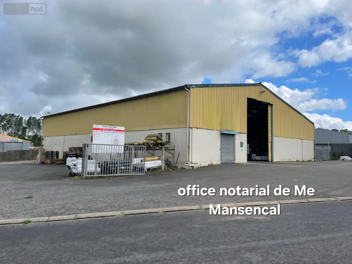 Fonds et murs commerciaux a vendre La Haye-Pesnel 50320 Manche 50 260000 euros batZALHP 001
