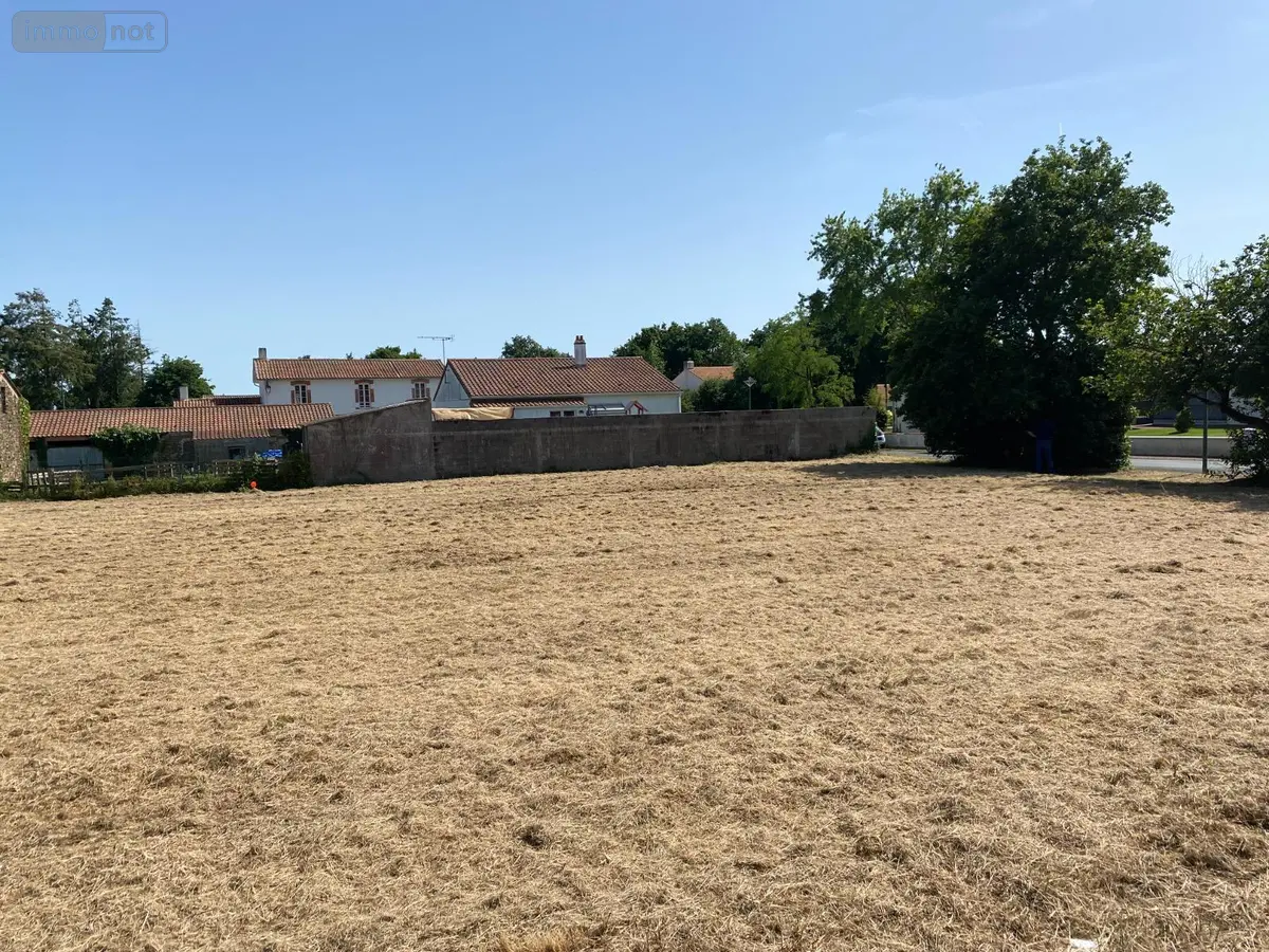 Terrain a batir a vendre La Chapelle-Hermier 85220 Vendée 85 65000 euros 351 001