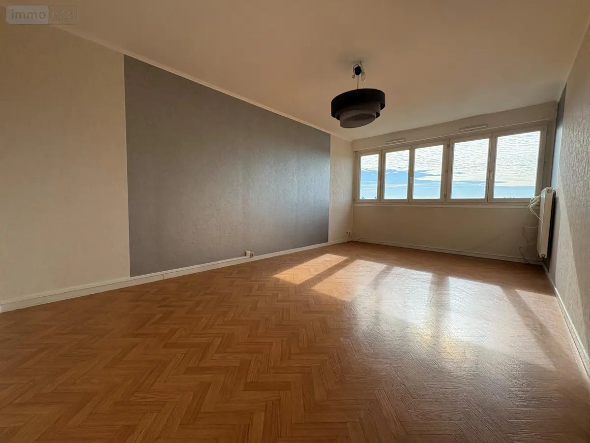 Appartement a vendre Lucé 28110 Eure-et-Loir 28 46 m2 2 pièces 90000 euros 87 001