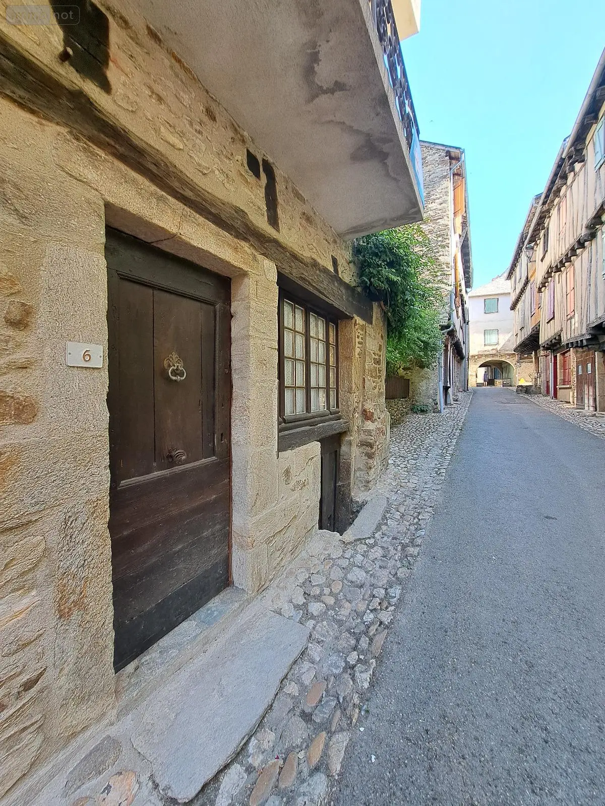 Maison a vendre Sauveterre-de-Rouergue 12800 Aveyron 12 227 m2 9 pièces 173250 euros 20261012529 001