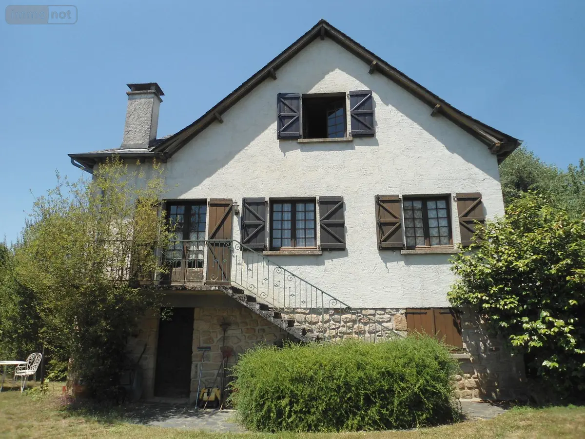 Maison a vendre Argentat-sur-Dordogne 19400 Corrèze 19 165 m2 9 pièces 135272 euros Argentat 001