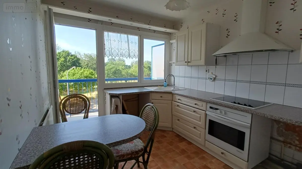Appartement a vendre Le Mans 72000 Sarthe 72 82 m2 4 pièces 89080 euros CPE 674 001