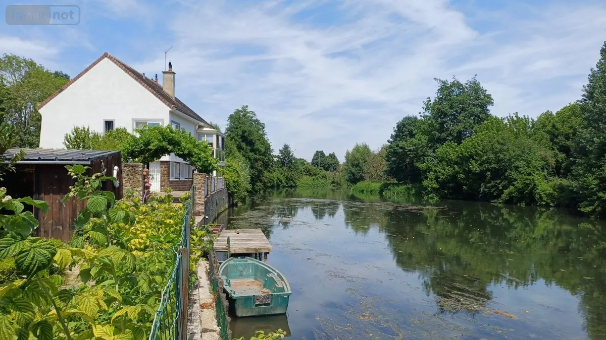 Maison a vendre Yvré-l'Évêque 72530 Sarthe 72 65 m2 3 pièces 225320 euros CPE 763 001
