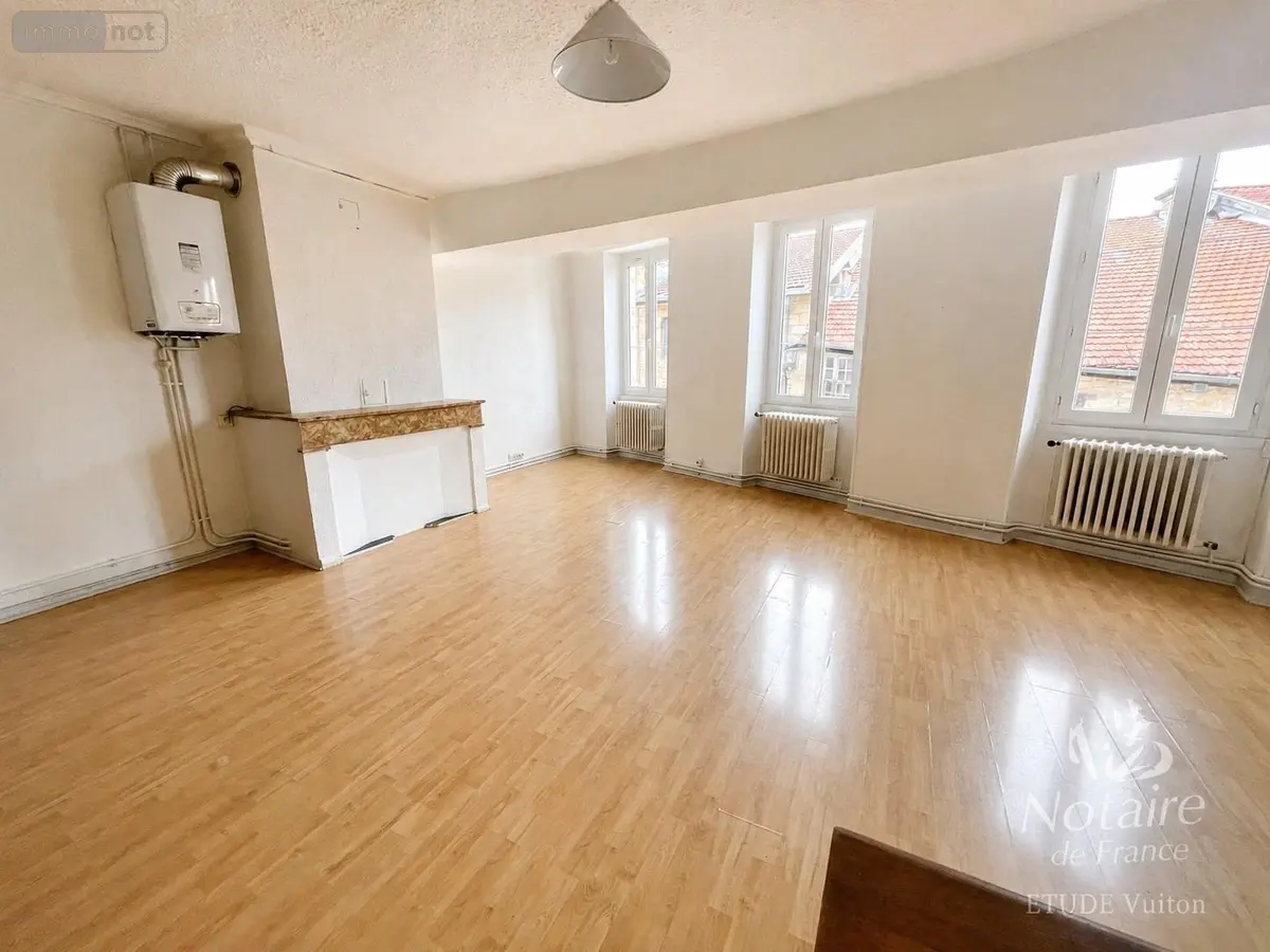 Appartement a vendre Bourg-en-Bresse 01000 Ain 01 67 m2 3 pièces 115000 euros achat_appartement_com_01053_01000 001