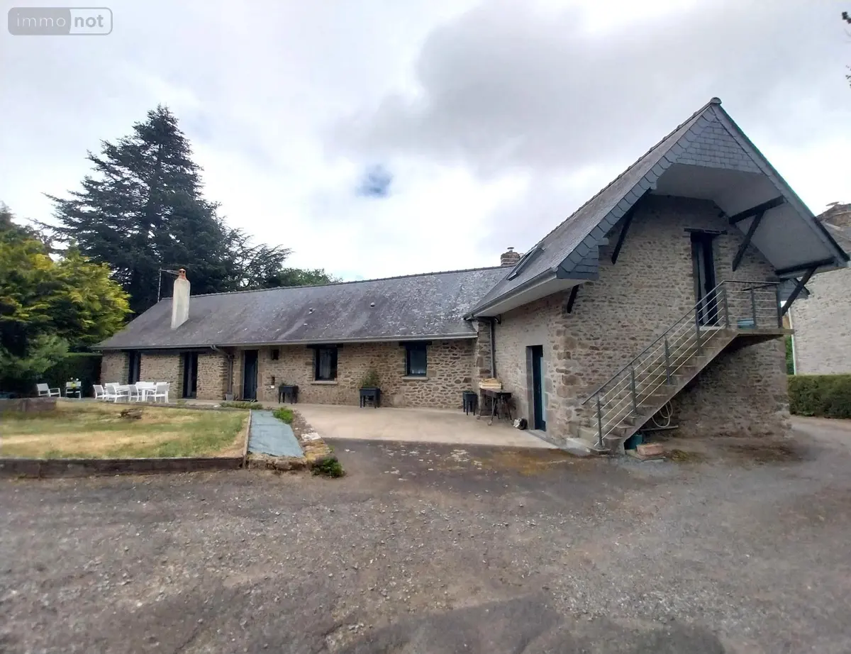 Maison a vendre La Chapelle-au-Riboul 53440 Mayenne 53 156 m2 6 pièces 234450 euros 53090-470 001