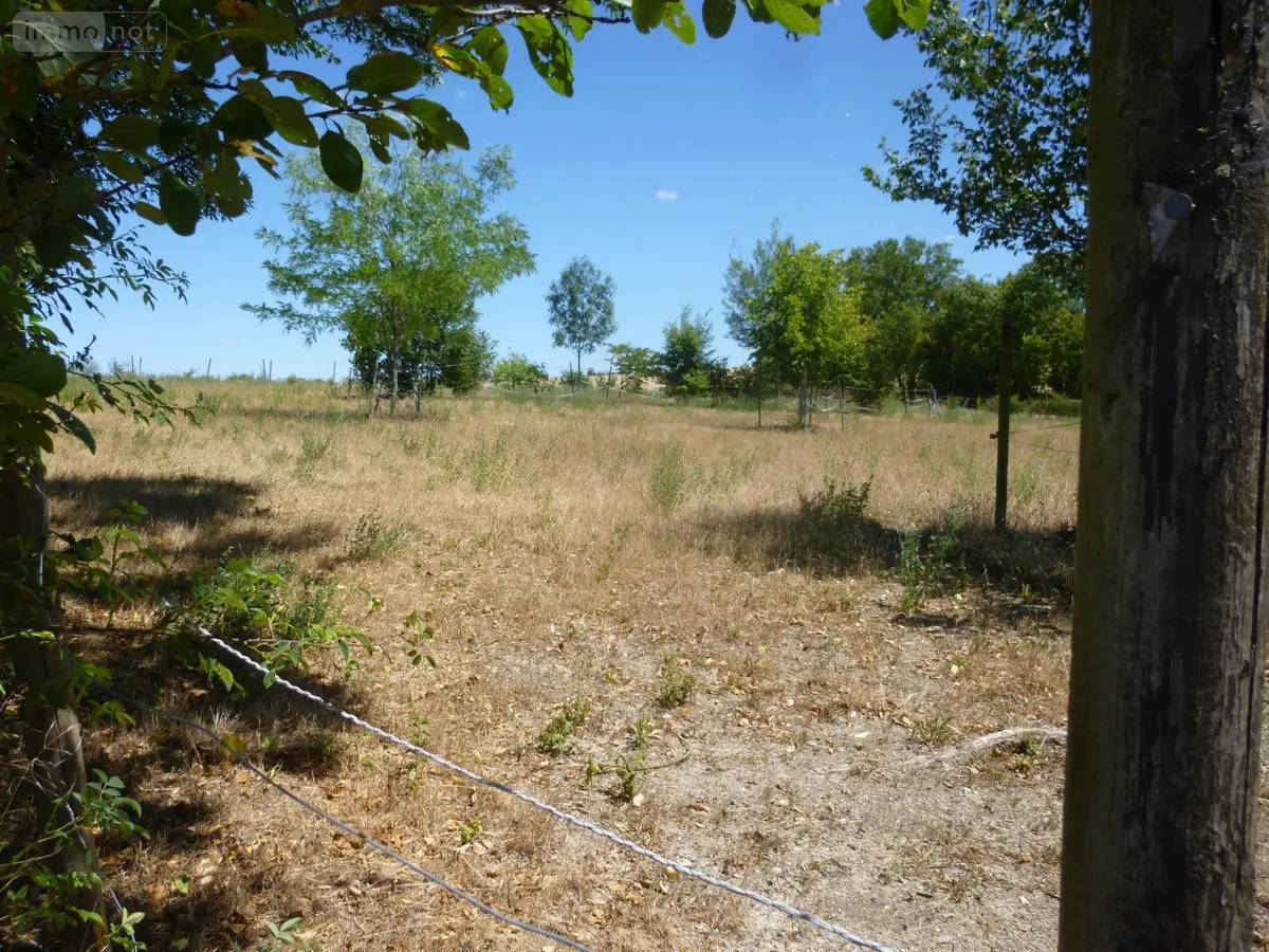 Terrain a batir a vendre Saint-Loup-des-Bois 58200 Nièvre 58 1849 m2 58300 euros ST 277 001