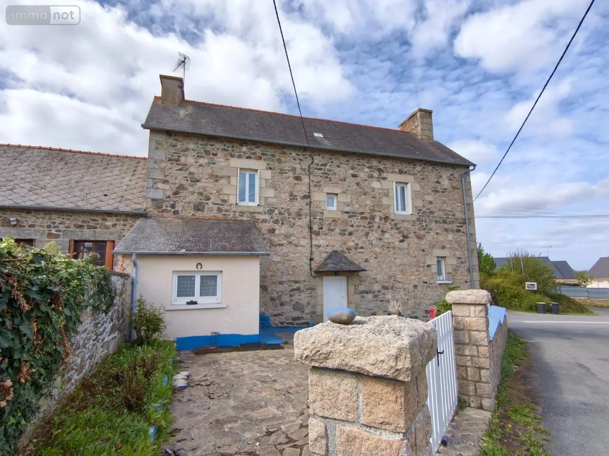 Maison a vendre Pommerit-le-Vicomte 22200 Côtes-d'Armor 22 119 m2 5 pièces 127260 euros 00401FR 001