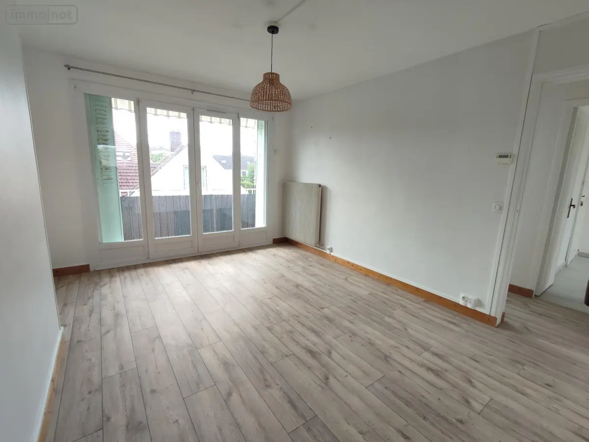 Location appartement Saint-Étienne-du-Rouvray 76800 Seine-Maritime 76 54 m2 3 pièces 650 euros 2026L26 001