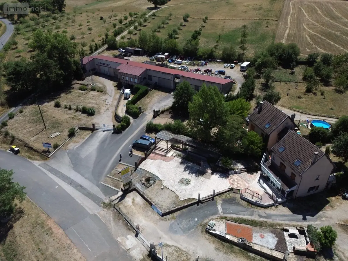 Fonds et murs commerciaux a vendre Auzits 12390 Aveyron 12 1087 m2 25 pièces 790000 euros 1190 001