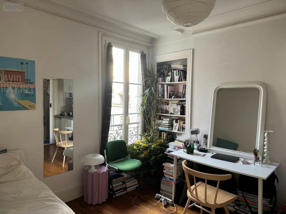 Appartement a vendre Paris 11e Arrondissement 75011 Paris 75 15 m2 1 pièce 174900 euros STUDIO PARIS 11eme 001