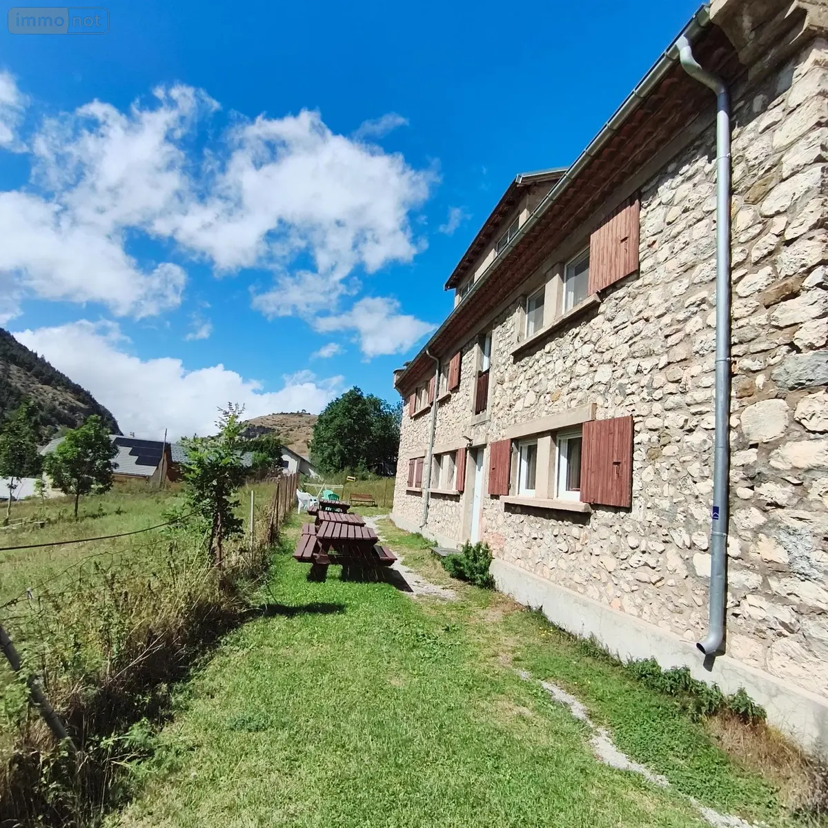 Maison a vendre Dévoluy 05250 Hautes-Alpes 05 276 m2 12 pièces 350000 euros 003/MAISONPIERRE0926 001