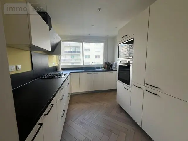 Appartement a vendre Brest 29200 Finistère 29 104 m2 6 pièces 335360 euros 11430 001