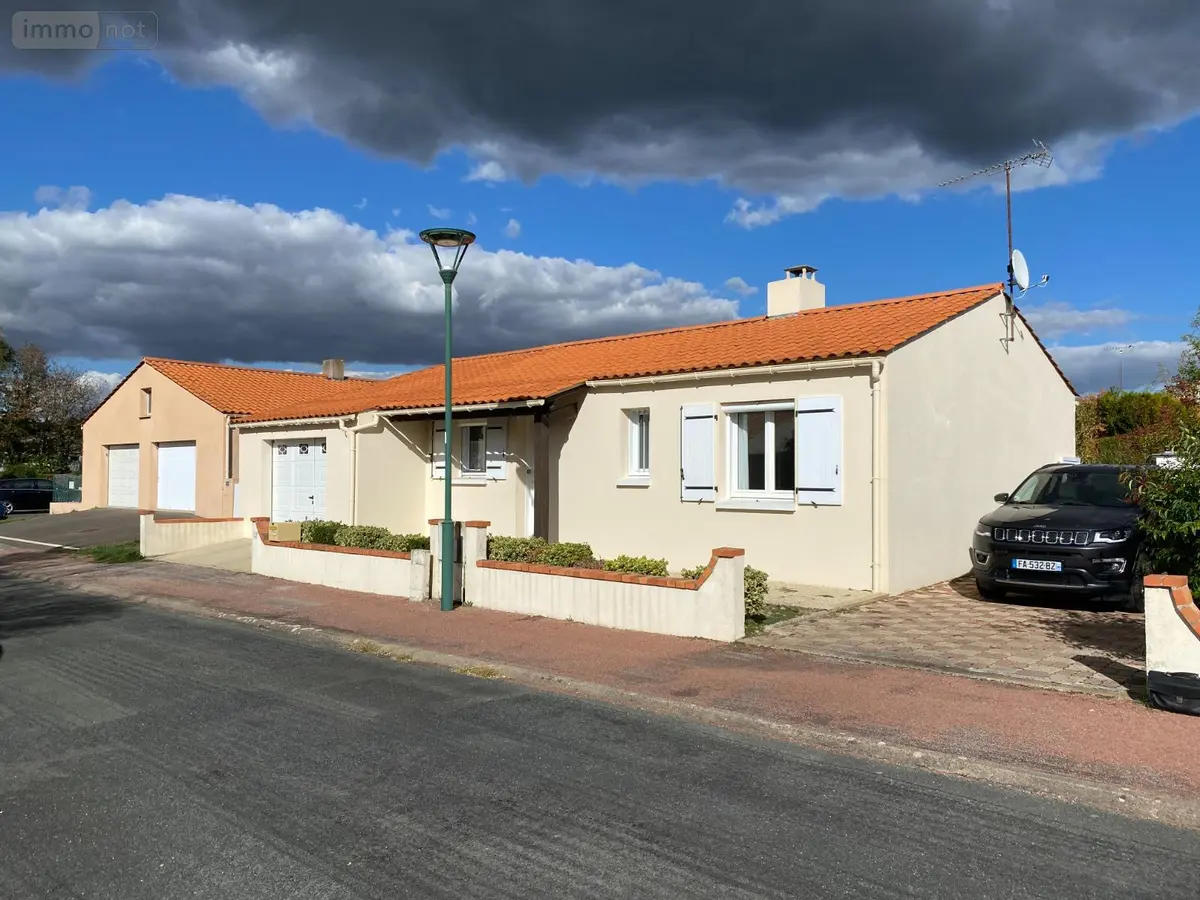 Maison a vendre Venansault 85190 Vendée 85 97 m2 4 pièces 225000 euros MAISONGRE 001