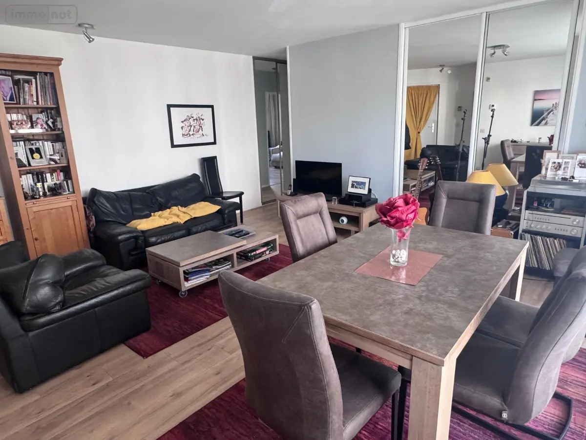 Appartement a vendre Montigny-le-Bretonneux 78180 Yvelines 78 62 m2 4 pièces 283000 euros 1020838 001