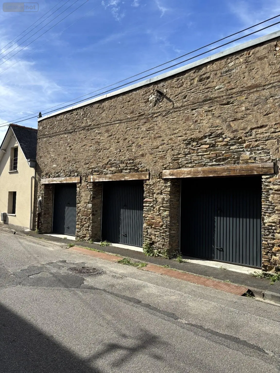 Garage et parking a vendre Châteaubriant 44110 Loire-Atlantique 44 61560 euros 44056-333 001