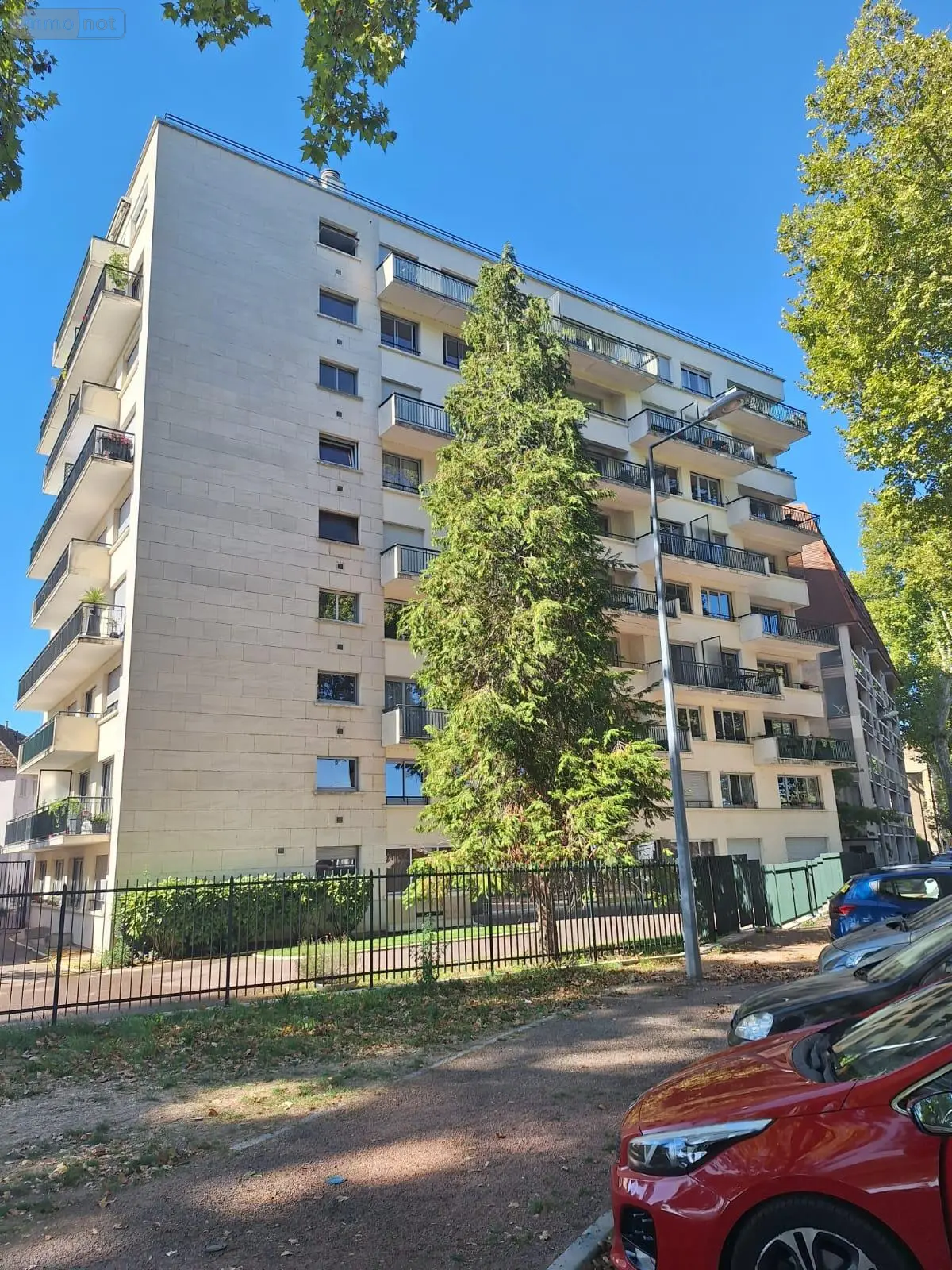 Location appartement Chalon-sur-Saône 71100 Saône-et-Loire 71 84 m2 4 pièces 1040 euros location_appartement_com_71076_71100 001