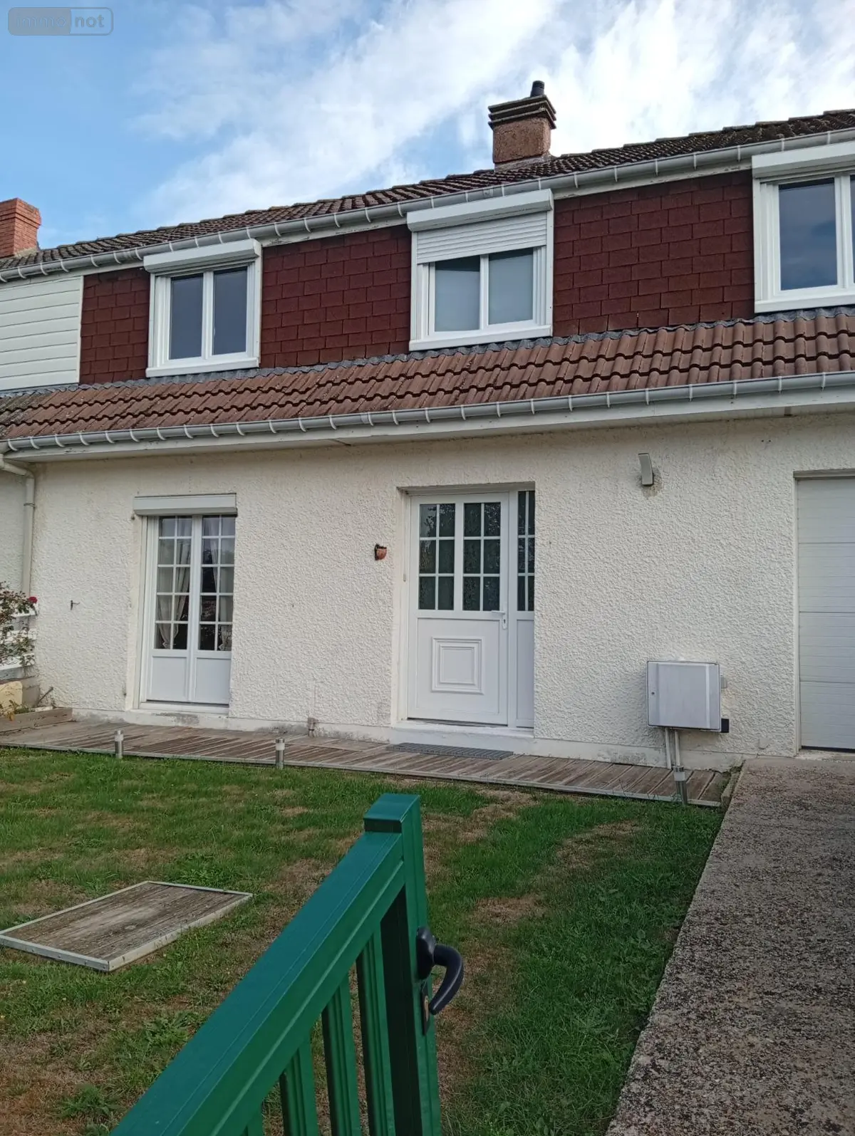 Location maison Grand Bourgtheroulde 27520 Eure 27 99 m2 5 pièces 980 euros LOC 115030 001