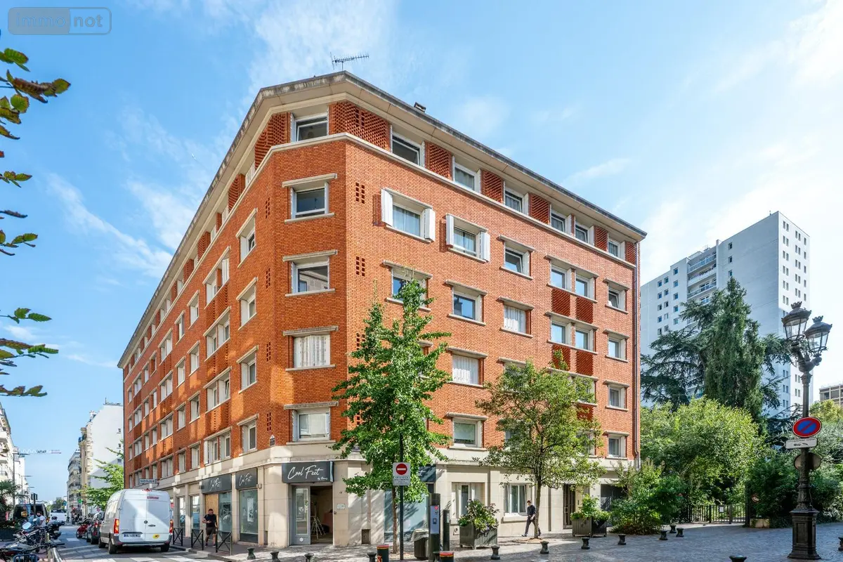 Appartement a vendre Levallois-Perret 92300 Hauts-de-Seine 92 62 m2 3 pièces 531800 euros 3 PIECES LEVALLOIS PARC GUSTAVE EIFFEIL 001