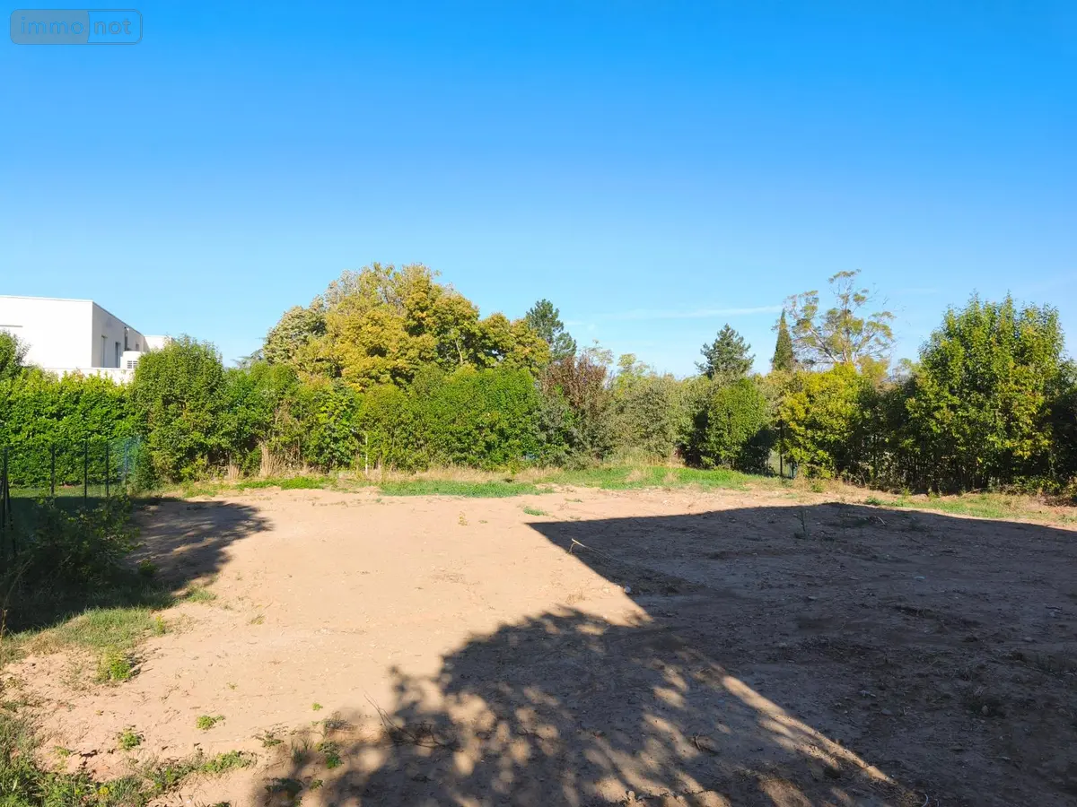 Terrain a batir a vendre Oraison 04700 Alpes-de-Haute-Provence 04 539 m2 120000 euros 1619 001