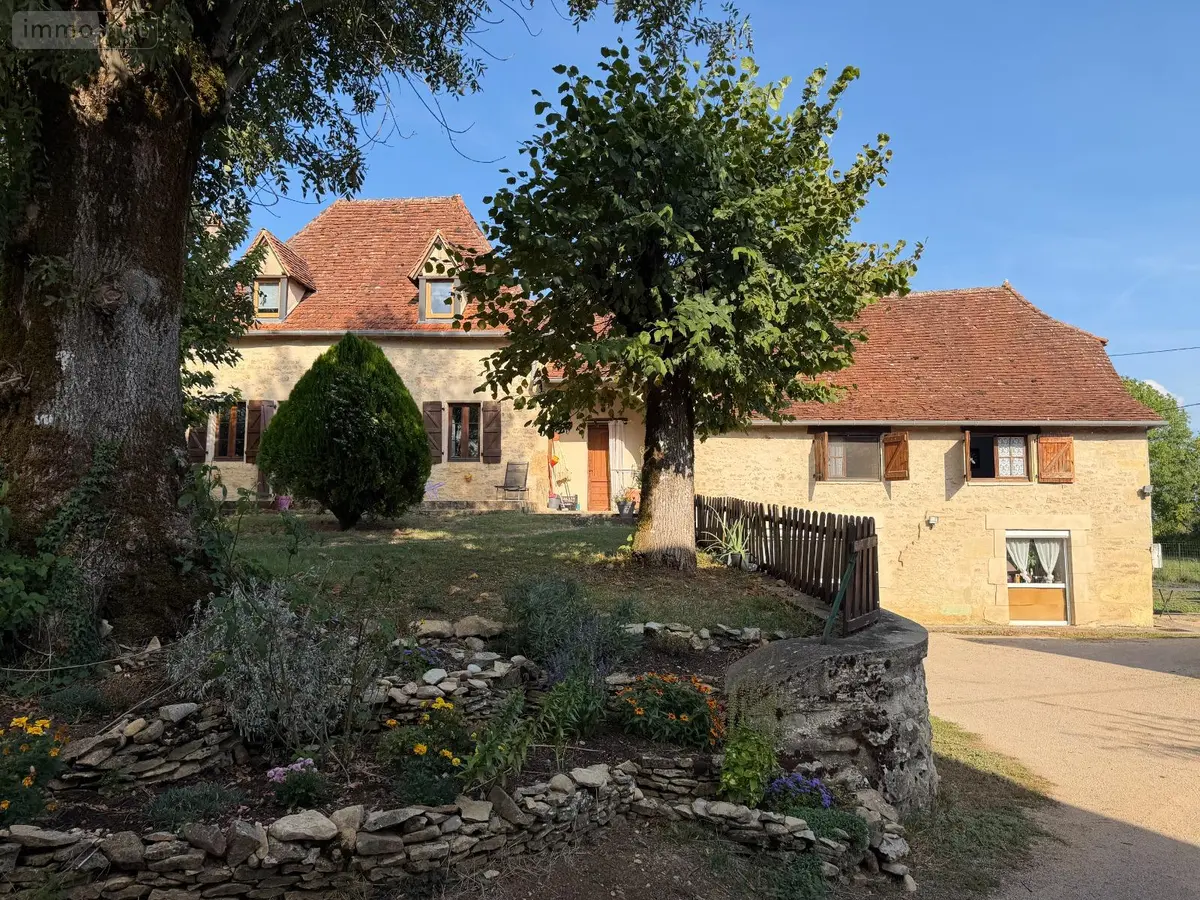 Maison a vendre Figeac 46100 Lot 46 174 m2 7 pièces 363500 euros 26.005 001