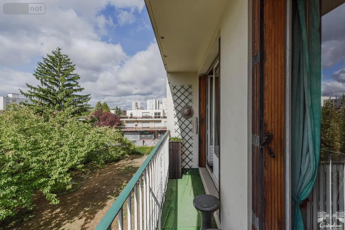 Appartement a vendre Noisy-le-Sec 93130 Seine-Saint-Denis 93 63 m2 3 pièces 183750 euros 26 rue moissan 001