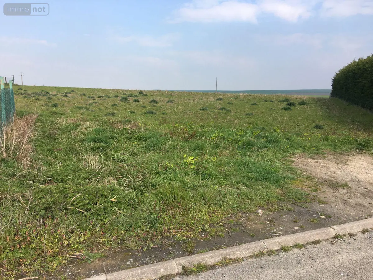 Terrain a batir a vendre Nouvion-et-Catillon 02270 Aisne 02 22400 euros 02014/656 001