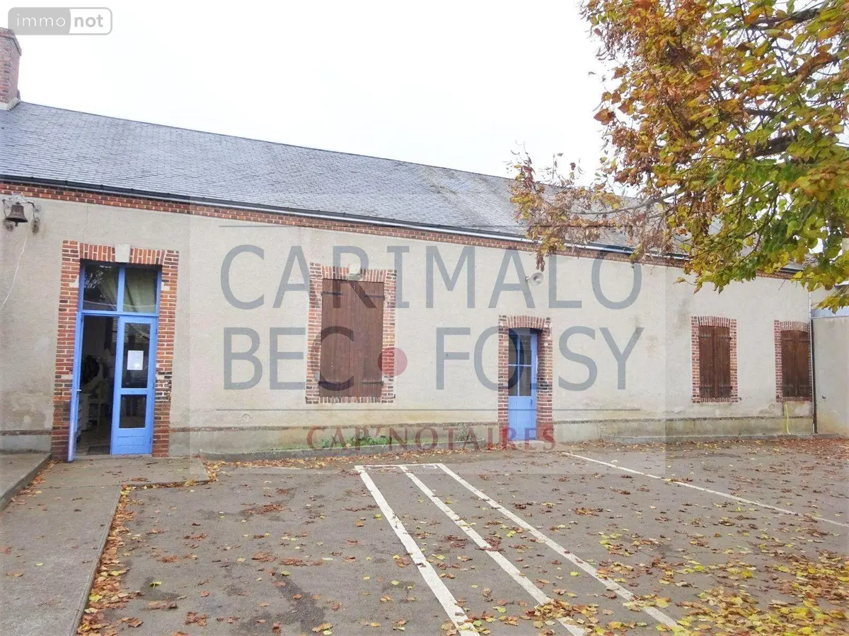 Immeuble de rapport a vendre Saint-Hilaire-sur-Yerre 28220 Eure-et-Loir 28 360 m2 11 pièces 191000 euros JS/517 001