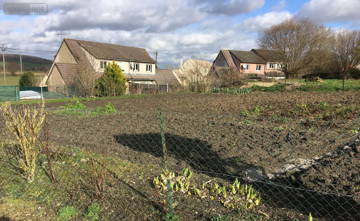 Terrain a batir a vendre Pouilly-sur-Serre 02270 Aisne 02 33600 euros 02014/703 001