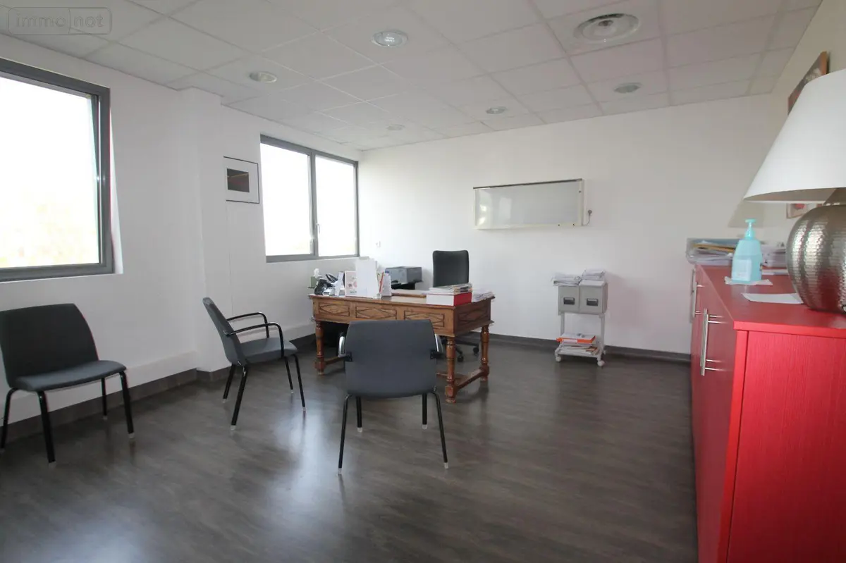 Fonds et murs commerciaux a vendre Chalon-sur-Saône 71100 Saône-et-Loire 71 3 pièces 135000 euros 13783/492 001