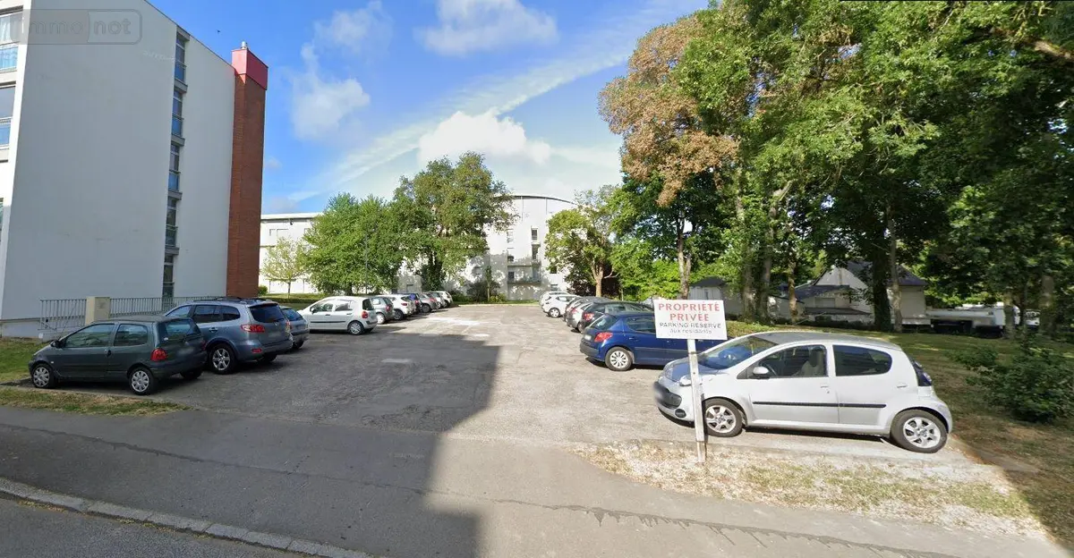 Garage et parking a vendre Rennes 35000 Ille-et-Vilaine 35 11 m2 1 pièce 5000 euros 2227 001