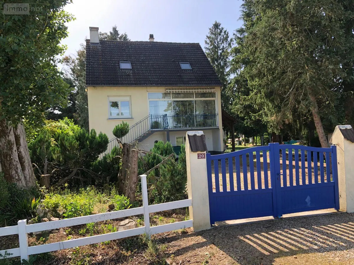 Maison a vendre Chârost 18290 Cher 18 125 m2 152830 euros 11813/1251 001