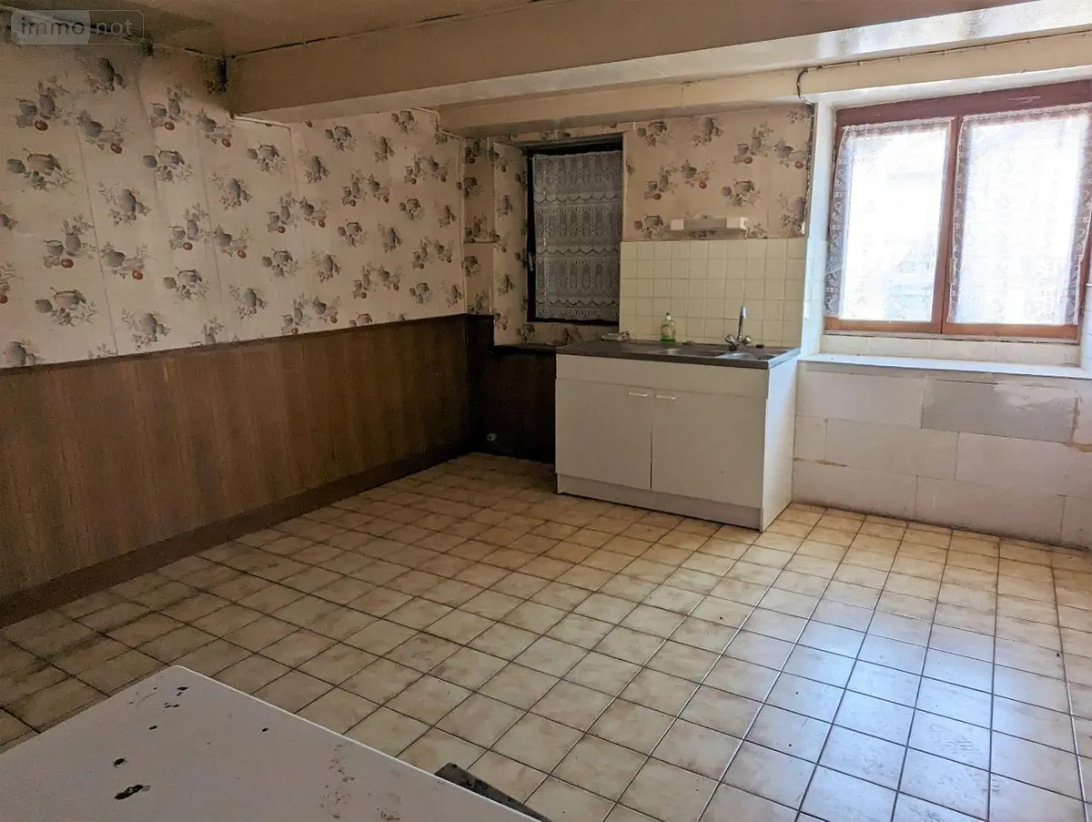 Maison a vendre Autigny-le-Grand 52300 Haute-Marne 52 140 m2 6 pièces 53000 euros JO/882 001