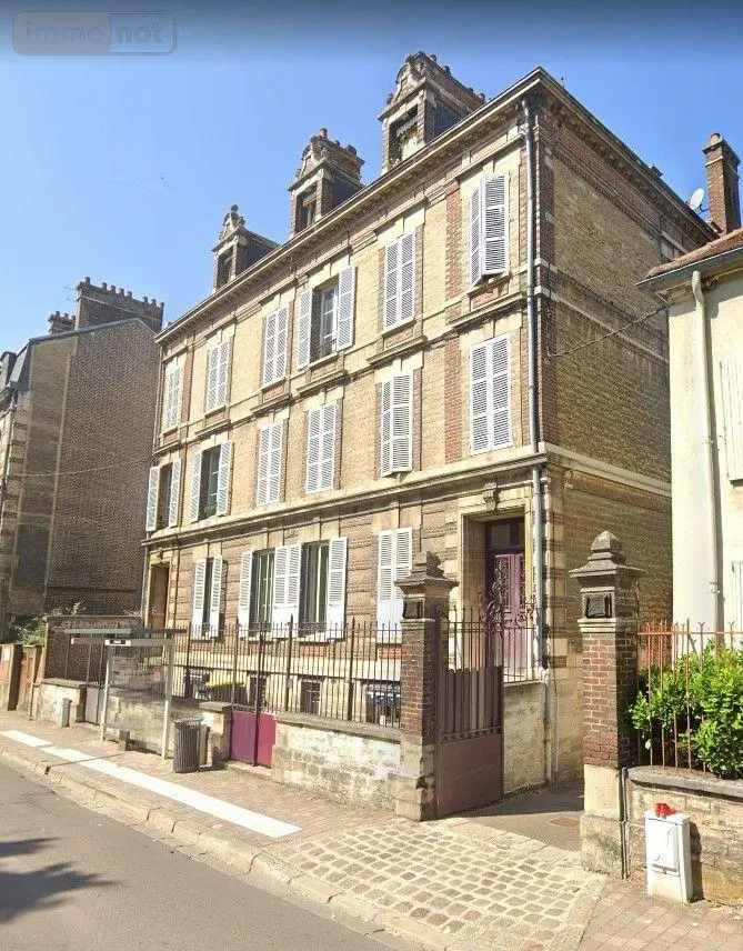 Location appartement Troyes 10000 Aube 10 83 m2 3 pièces 902 euros 10376/1 001