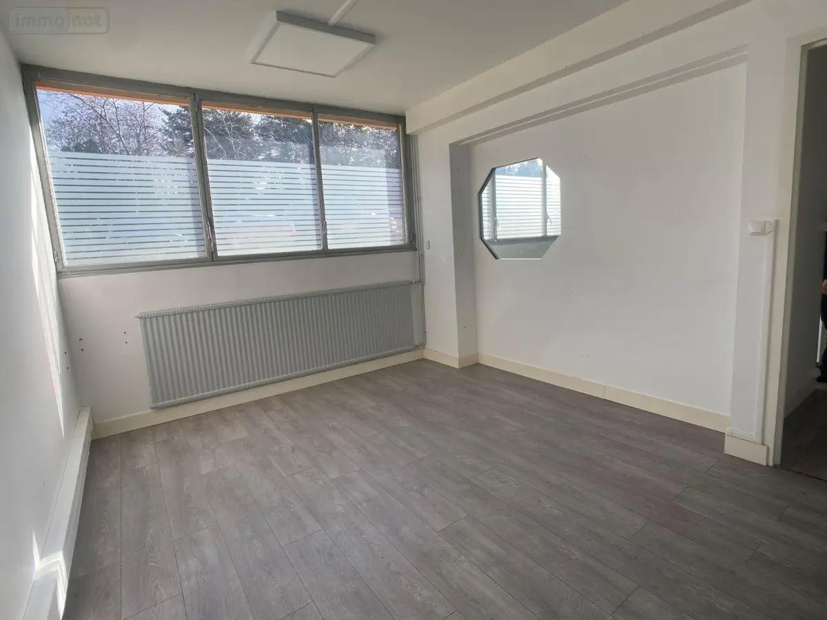 Fonds et murs commerciaux a vendre Limoges 87000 Haute-Vienne 87 97 m2 6 pièces 85400 euros 87006/1132 001