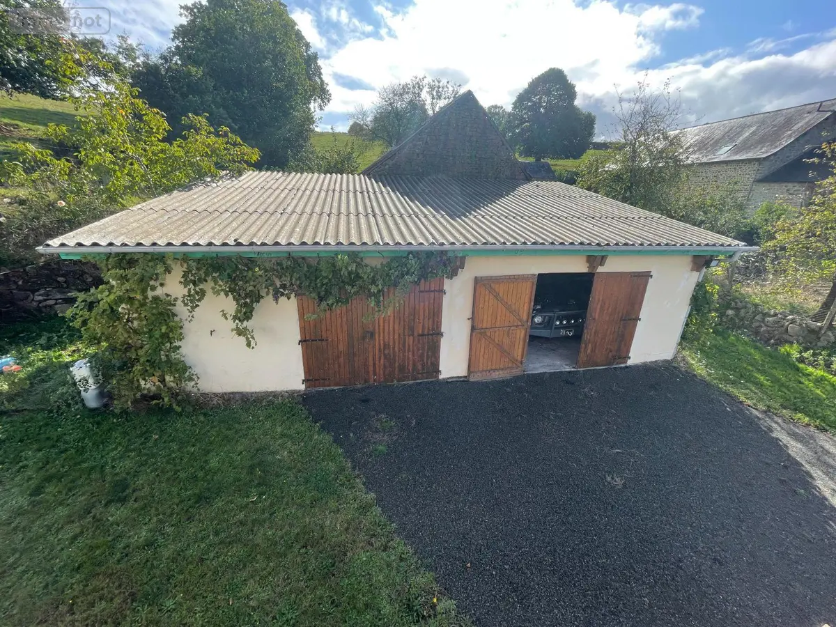 Garage et parking a vendre Chantrigné 53300 Mayenne 53 57 m2 2 pièces 11200 euros 468 001