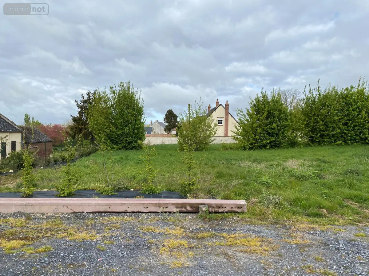 Terrain a batir a vendre Montigny-le-Franc 02250 Aisne 02 23000 euros 02020/64 001