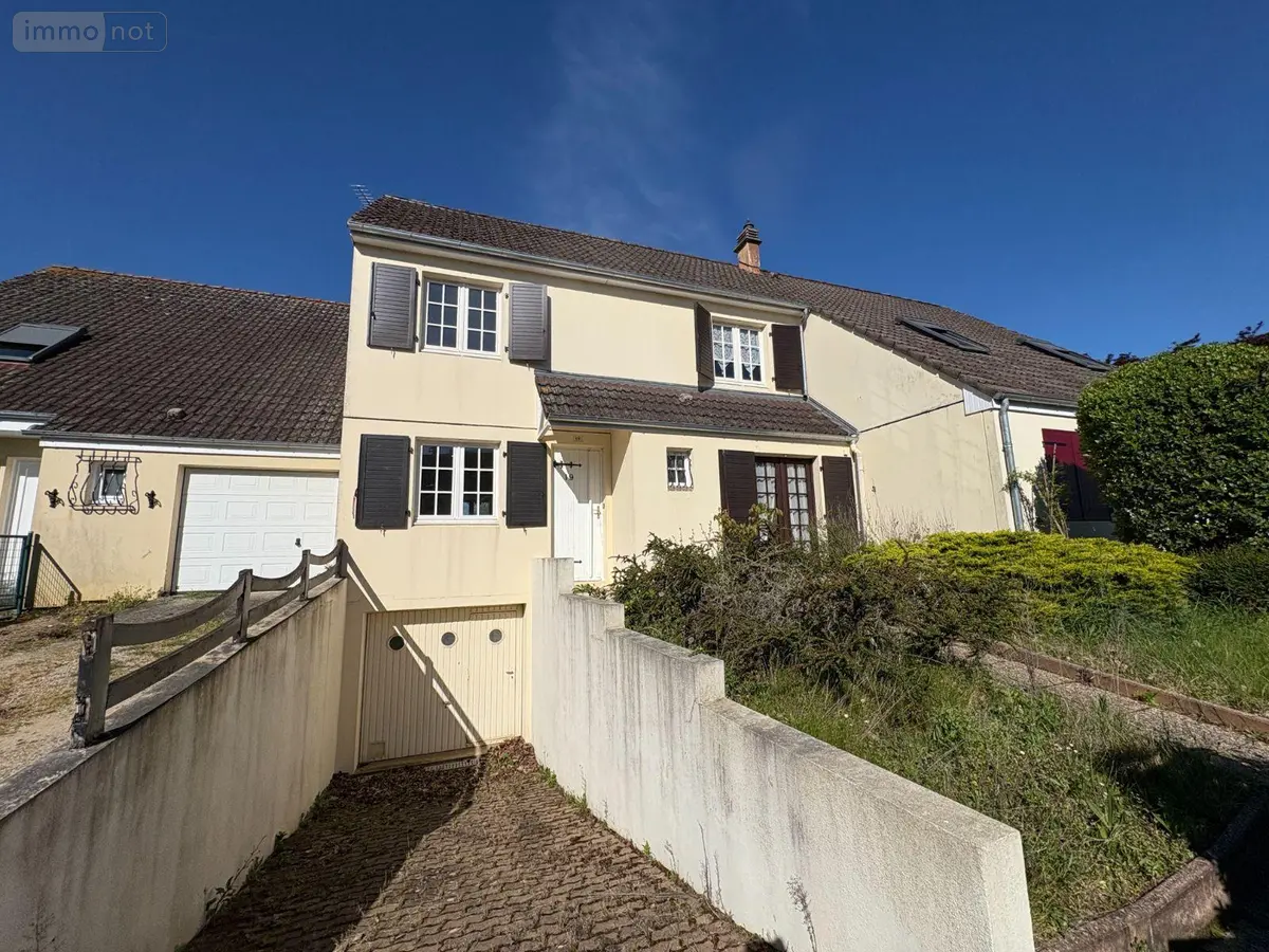 Maison a vendre Argenton-sur-Creuse 36200 Indre 36 104 m2 5 pièces 90100 euros 037/2433 001